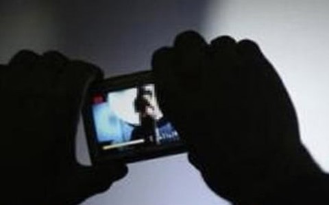 Chat sex với bạn gái quen qua Telegram, người đàn ông bị đe dọa tống tiền