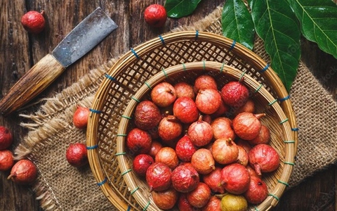 Loại quả là "khắc tinh của ung thư" lại bổ xương, chỗ nào cũng thấy