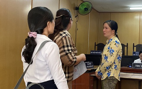 Nữ giúp việc trộm 3 gói vàng của chủ tiệm vàng