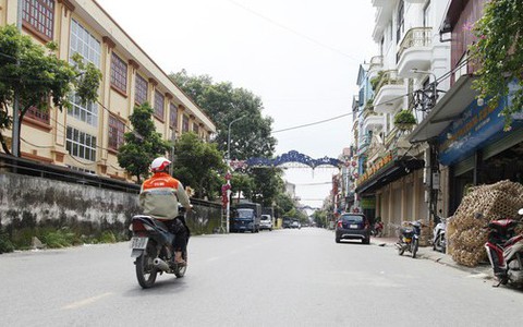 Hình ảnh lạ ở thủ phủ hàng mã ngày Rằm tháng 7