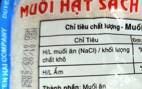 Tại sao muối đóng gói vẫn được ghi hạn sử dụng?