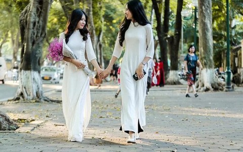 Hà Nội sắp hạ nhiệt sau những ngày nắng rát