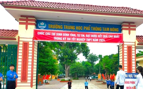 Phú Thọ bố trí chỗ học tạm cho học sinh sau vụ sập cầu Phong Châu