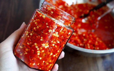 Cách làm tương ớt tại nhà thơm nức, vừa ngon vừa an toàn