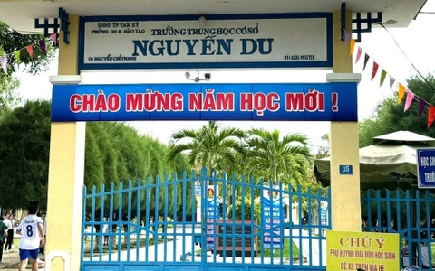 Vụ phụ huynh xông vào lớp đánh học sinh lớp 8: Tình tiết mới nhất