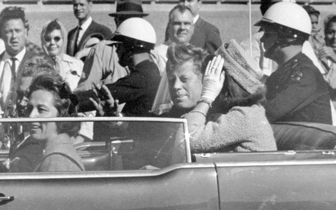 Ông Trump ký lệnh giải mật hàng ngàn tài liệu còn lại về vụ ám sát Tổng thống Kennedy