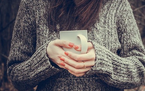 5 bí quyết giữ da tay không bị khô trong mùa đông