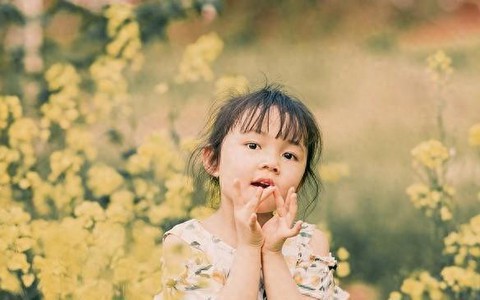 Cha mẹ càng nghiêm khắc trong 4 điều này, con cái càng sống tốt hơn