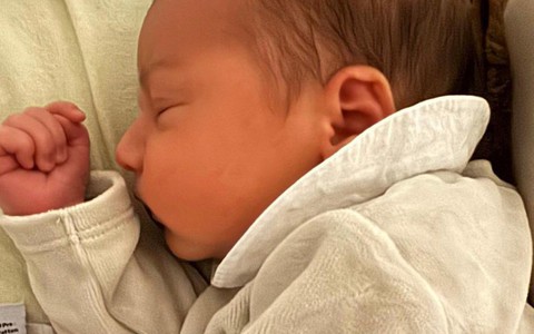 Thêm một hoàng gia Châu Âu báo tin vui đón em bé mới, ghi dấu lịch sử chưa từng có ở vương quốc này