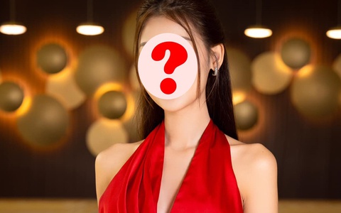 Hoa hậu Vbiz lập vi bằng, yêu cầu xin lỗi: Chuyện gì đây?