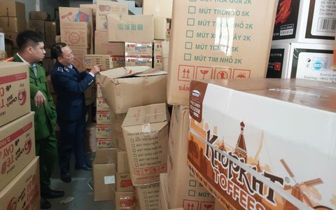 Hà Nội: Chuyển vụ việc sản xuất hàng giả tại xã La Phù sang cơ quan điều tra