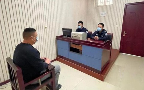 Cho thuê căn biệt thự 140 tỷ đồng với giá 245 triệu/tháng, sau 6 tháng, chủ nhà đến thu tiền thì bị người lạ đuổi đi, còn được thông báo: "Tôi đã mua đứt căn nhà này”