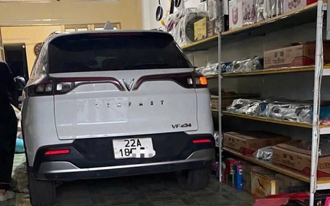 Vụ ô tô lao vào nhà dân khiến bé gái tử vong: Khởi tố cựu cán bộ công an