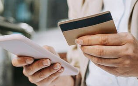 Vô tình rơi vào bẫy lừa đảo nhưng không mất đồng nào, tài khoản ngân hàng còn được nhận thêm 1,7 tỷ