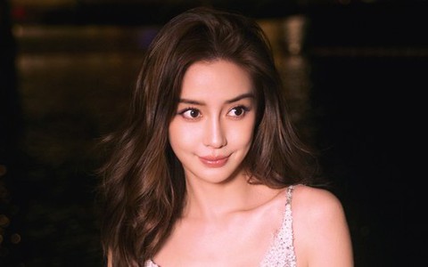 Sự nghiệp Angelababy rơi vào tình thế tuyệt vọng