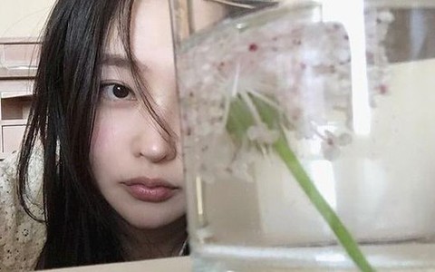 Mới ngủ dậy uống nước kiểu này là nhan sắc tiêu tan, dừng ngay đi trước khi hối hận