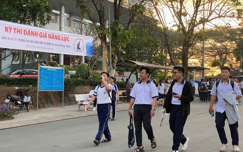 Bắt đầu kỳ thi đánh giá năng lực quy mô nhất cả nước: Trên 120.000 thí sinh dự thi đợt 1