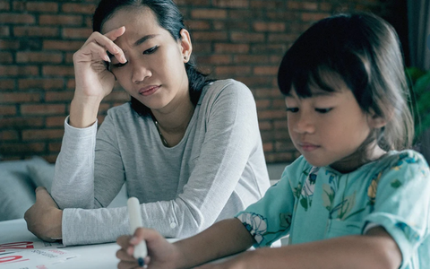 3 sai lầm khi dạy con khiến mối quan hệ giữa cha mẹ và con cái dễ “toang”