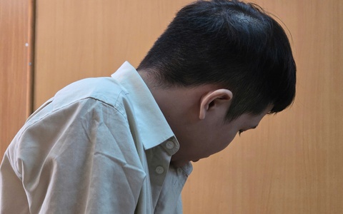 "Tú ông" điều hành đường dây mại dâm có ca sĩ, người mẫu thu lợi 15 tỷ đồng