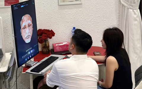 Hành trình 10 năm "chữa lành" cho làn da, tốn cả trăm triệu của chàng trai 29 tuổi: "Phao cứu sinh" xuất hiện vào phút cuối