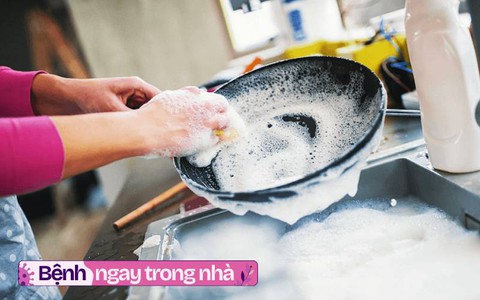 Rửa bát kiểu này khác gì "đầu độc" cả nhà mỗi ngày, 90% gia đình mắc phải mà không hề hay biết