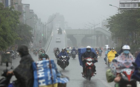 Miền Bắc đón mưa lớn, Hà Nội có bị ảnh hưởng không?