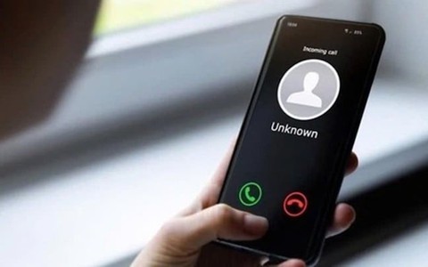 Nghe điện thoại của "công an mạng", nữ sinh bị lừa gần 3 tỷ đồng