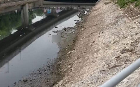 Hà Nội: Phát hiện thi thể người đàn ông nổi trên sông Tô Lịch