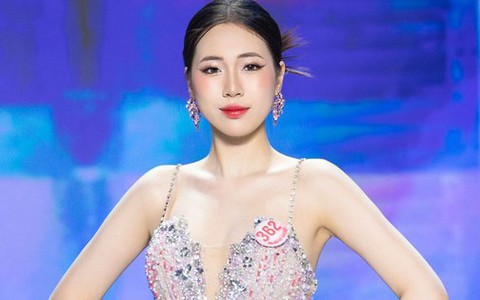 Cô gái Hà Nội: 'Tôi bị ù tai, không biết mình được xướng tên vào chung kết Hoa hậu Việt Nam'