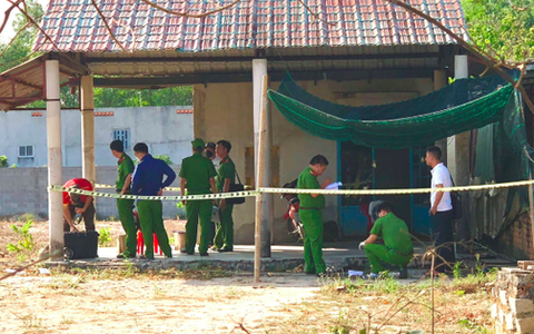 Con rể chém mẹ vợ và khách của nhà vợ tử vong