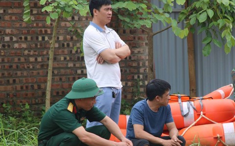 Vụ mất tích ở "hố tử thần" tại Bắc Kạn: Người thân nạn nhân mòn mỏi chờ đợi phép màu