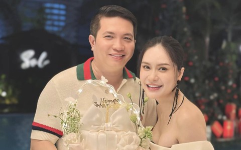 Sự bất thường của vợ chồng Đoàn Di Băng