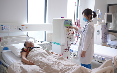 17 tuổi đã suy thận giai đoạn 5, phải lọc máu 3 lần/tuần