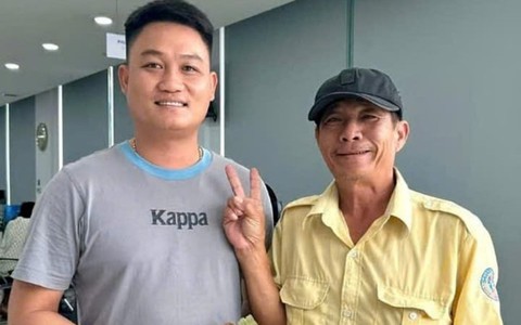 Tài xế taxi trả lại 240 triệu đồng cho người chuyển khoản nhầm