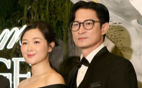 Huy Khánh lên tiếng tin đồn đã quay lại với vợ cũ