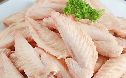 Thịt gà ngon và bổ dưỡng nhưng có 7 bộ phận của con gà chớ dại mà ăn nhiều vì dễ chứa rác thải, độc tố, kim loại nặng