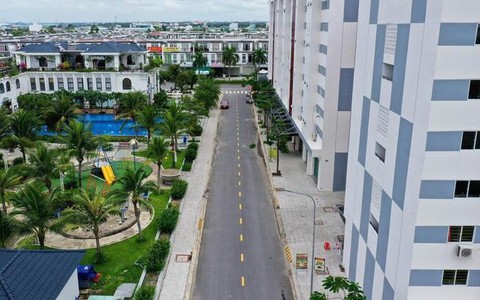 Quy định thu nhập dưới 15 triệu đồng/tháng khiến nhiều người khó mua nhà xã hội