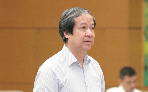 Bộ trưởng GD&ĐT lý giải việc cấm giáo viên dạy thêm học sinh chính khóa