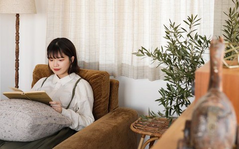 Cô gái Hà Nội chia sẻ: Ở tuổi 30, tôi cắt bỏ 30 thứ không nên mua và ví tiền của tôi biết ơn điều đó