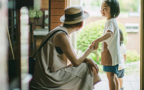 Chạnh lòng vì không có nhà và xe cho con, mẹ trẻ nhận được lời nhắn bất ngờ từ cộng đồng mạng