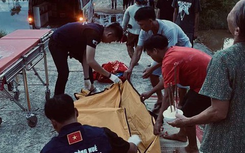 Người đàn ông tử vong khi lao ra hồ nước sâu cứu 2 cháu bé đuối nước