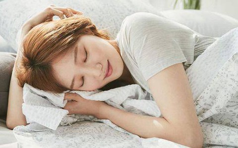 Ngủ đúng giờ này, mạch máu sẽ biết ơn bạn suốt đời, tim mạch yên tâm giảm nguy cơ bệnh tật thấp nhất