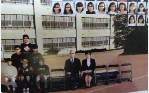 14 năm đã trôi qua nhưng bức ảnh tập thể lớp này vẫn khiến nhiều người "rùng mình": Chuyện gì đã xảy ra với những người trong ảnh?