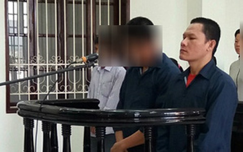 Hiếp dâm con gái ruột 5 tuổi, người bố đồi bại lĩnh án 20 năm tù