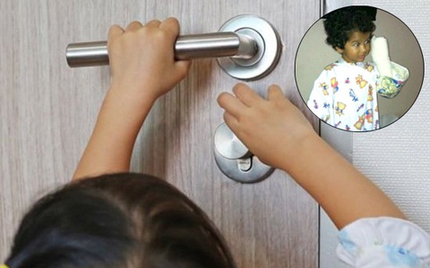 Bé trai 2,5 tuổi bị đứt lìa ngón tay vì kẹt cửa và bài học cho các bố mẹ