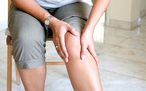 Phòng chống đau nhức xương khớp mùa lạnh, chuyên gia Đông - Tây y "bật mí" tất tần tật các giải pháp