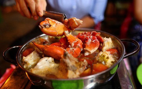 Lẩu cua Khôi đóng cửa, "dân ghiền" có thể thử 4 quán lẩu cua ngon không kém ở Hà Nội - Sài Gòn