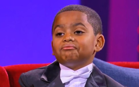 Cậu bé lém lỉnh kể chuyện chia tay bạn gái tại "Little Big Shots" khiến Ellen DeGeneres thích thú