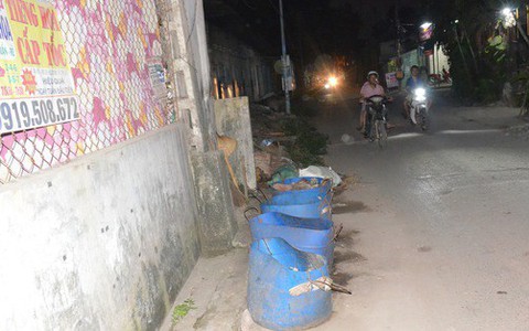 Vụ đầu người trong thùng rác: Nhiều người thuê trọ bàng hoàng, không dám đi qua khu vực