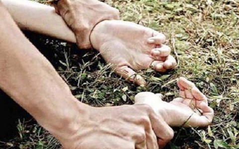 Khởi tố người phụ nữ đâm chết nghi phạm cưỡng hiếp mình